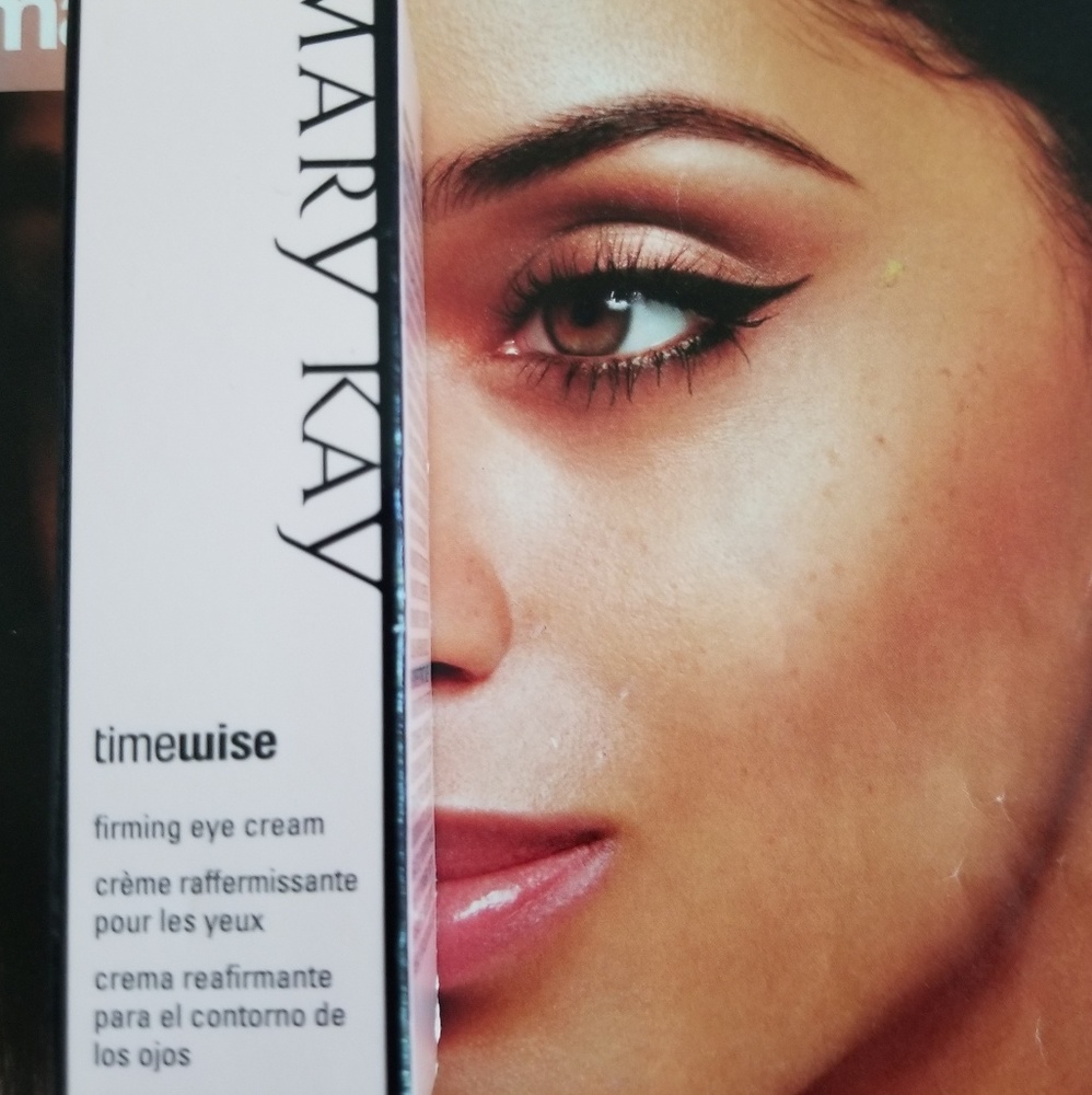 QUARANTINE SALE! Firming Eye Cream
